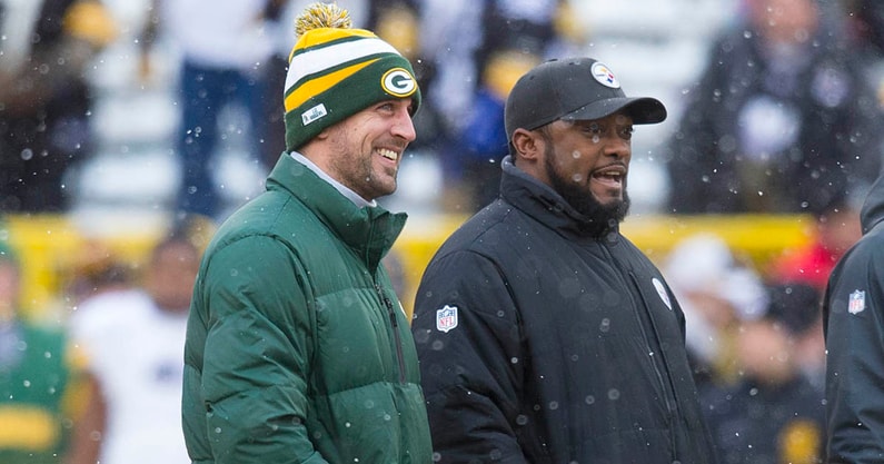 Pittsburgh Steelers head coach Mike Tomlin and Aaron Rodgers