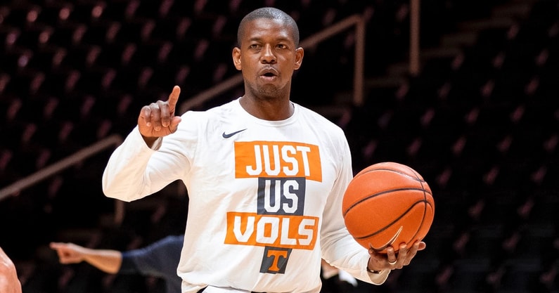 Justin Gainey Tennessee Basketball