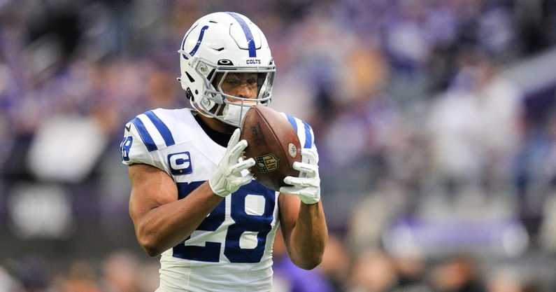 Colts keeping Jonathan Taylor