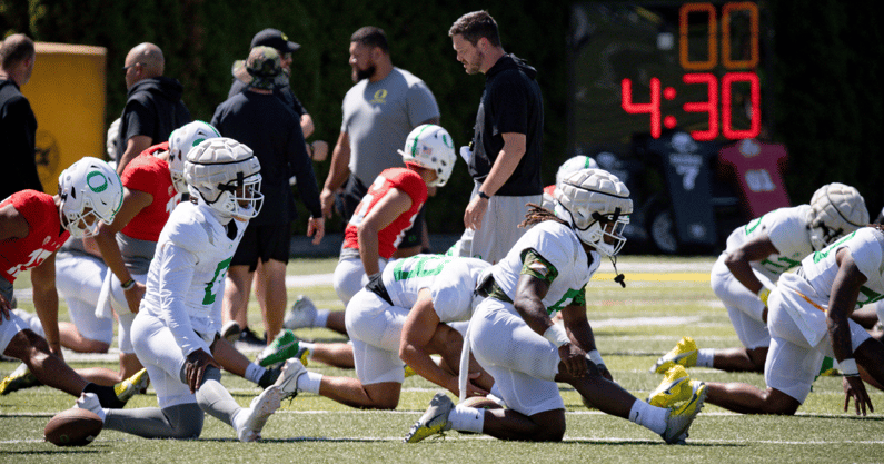most-intriguing-oregon-position-battles-midway-through-fall-camp
