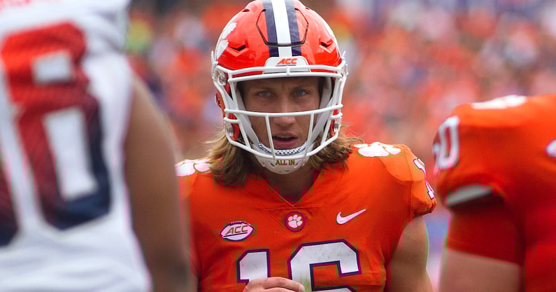 NCAA Football: Syracuse at Clemson