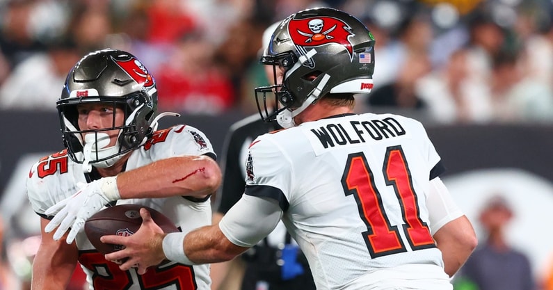 Buccaneers' John Wolford traveled home with team