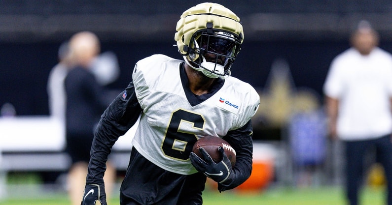 Safety Marcus Maye signing with the Saints