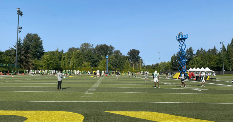 observations-from-oregons-17th-fall-practice