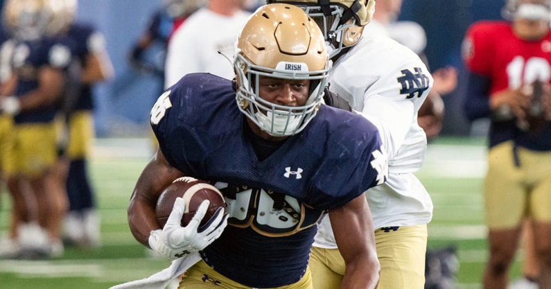 Am I the only one who misses the navy blue uniforms? RIP Junior