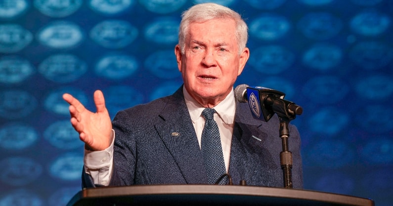 north-carolina-head-coach-mack-brown-calls-other-teams-week-one-opponents-laughers
