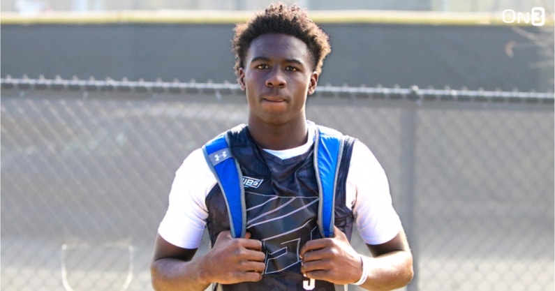 2024-WR-Hardley-Gilmore-Talks-Kentucky-Commitment-Lexington-Is-A-Football-Town