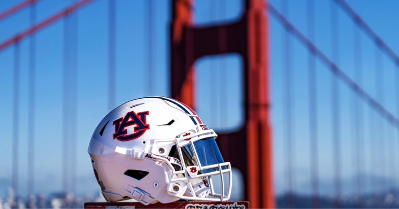 white-helmet-auburn-football - 1