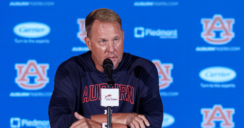 hugh-freeze-auburn-football