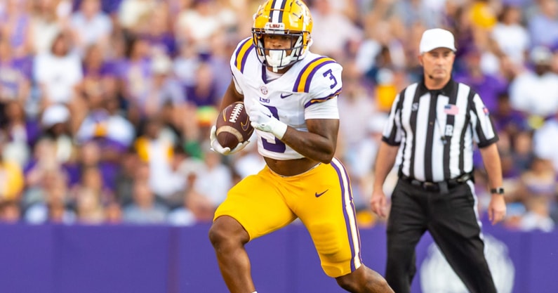 Syndication: The Daily Advertiser