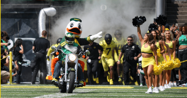 how-to-watch-no-13-oregon-vs-hawaii