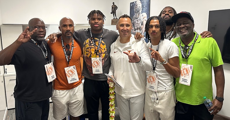 on-texas-football-recruiting-breakdown-wide-receiver-targets-potential-flips