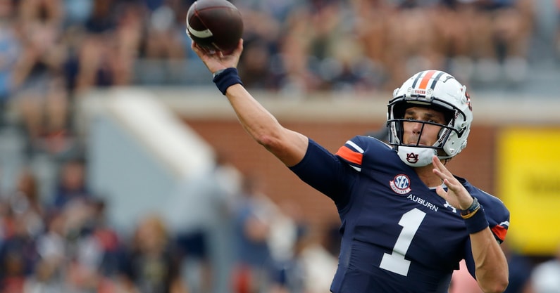NCAA Football: Samford at Auburn