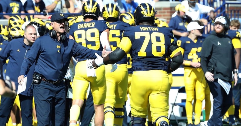 Michigan offensive lineman Myles Hinton during the first half vs. Rutgers at Michigan Stadium. Hinton will start at left tackle Saturday. Kirthmon-F.-Dozier-_-USA-TODAY-NETWORK-2