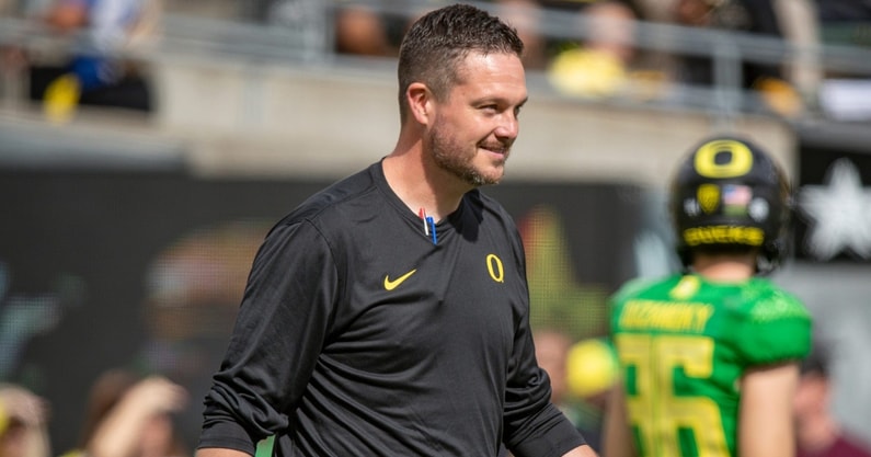 oregon-ducks-head-coach-dan-lanning-cites-quarterback-jalen-hurts-quote-about-success