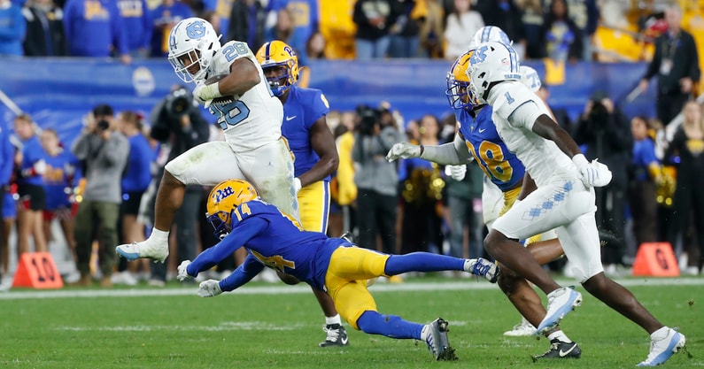 NCAA Football: North Carolina at Pittsburgh