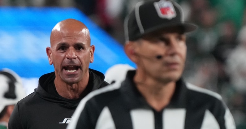 Jets HC Robert Saleh refuses to comment on controversial penalty