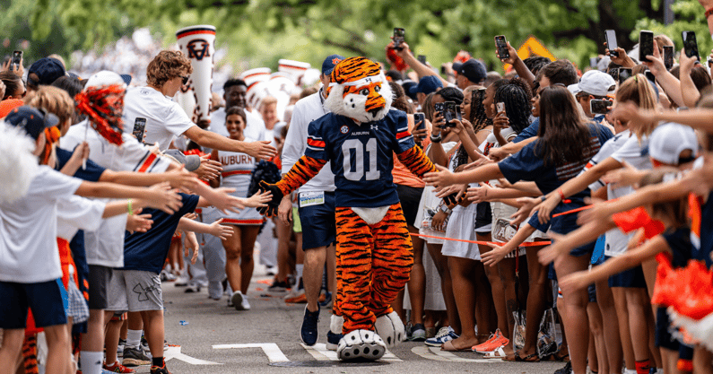 auburn-football-basketball