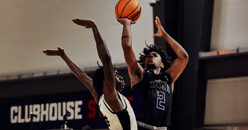 Purdue commitment CJ Cox