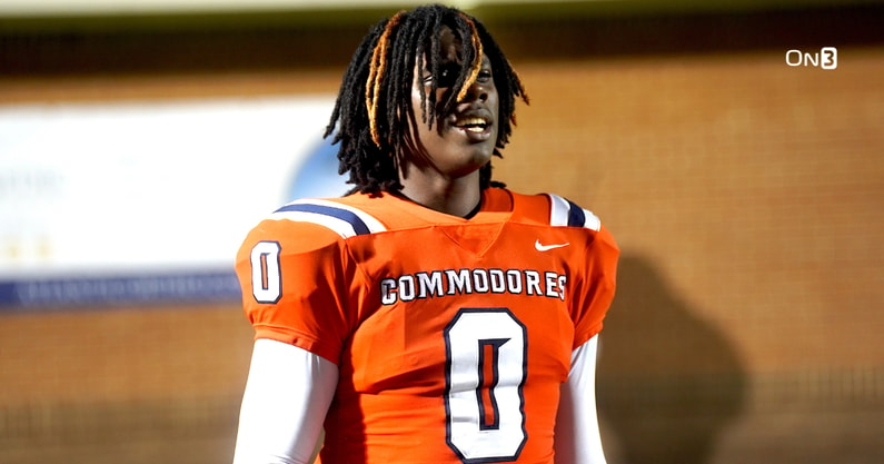 Maury Commodores edge rusher Ari Watford (EJ Holland/On3)