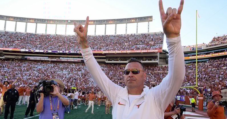 Texas coach Steve Sarkisian