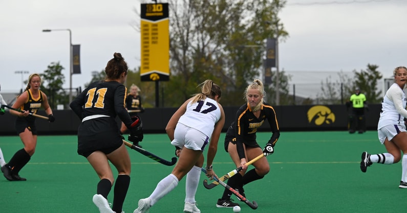 iowa-field-hockey-falls-to-northwestern