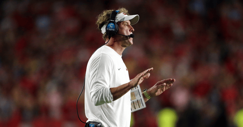 lane-kiffin-jokes-that-he-is-safe-for-another-week-after-beating-arkansas