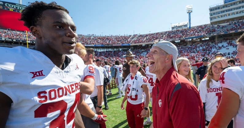 NCAA Football: Oklahoma at Texas