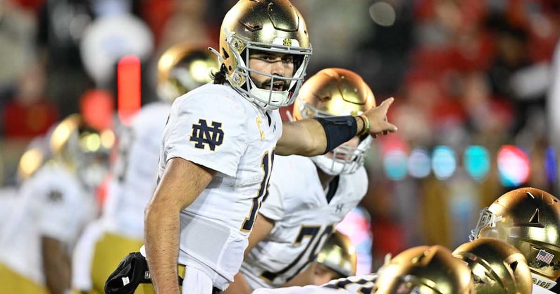 NCAA Football: Notre Dame at Louisville