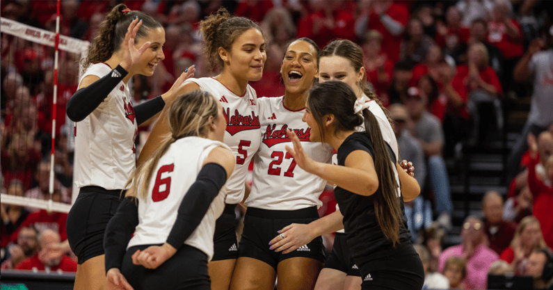 Nebraska Volleyball (30)