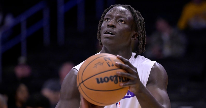 Portland Trail Blazers: Wenyen Gabriel signs with New Orleans Pelicans