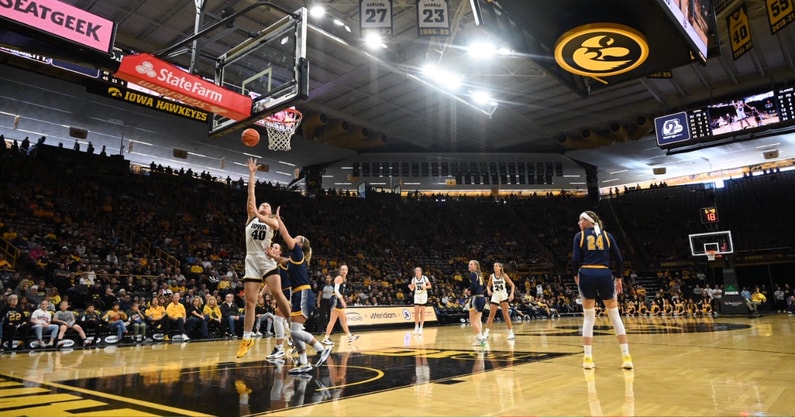iowa-womens-basketball-defeats-clarke-university