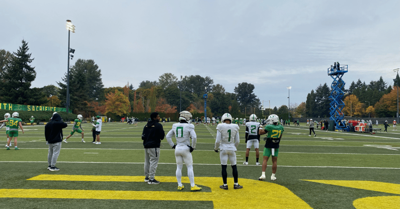 oregon-week-9-practice-observations-bucky-irving-khyree-jackson-both-full-go