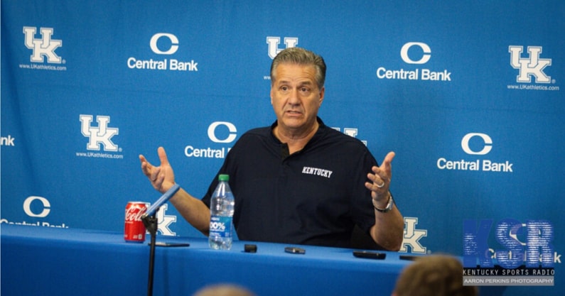 john-calipari-offers-his-approach-to-how-nil-should-be-handled-players-stay-mum