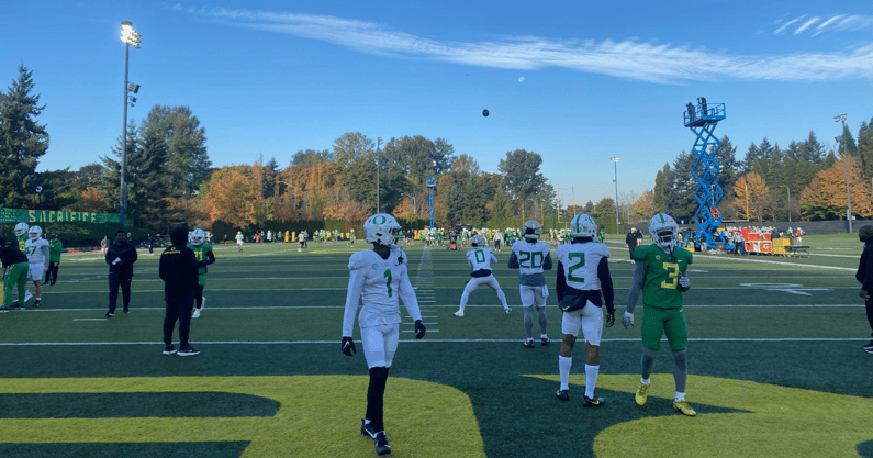 oregon-week-10-practice-observations-ducks-missing-several-key-players-on-tuesday