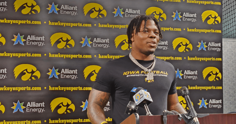 Leshon Williams Iowa(2)