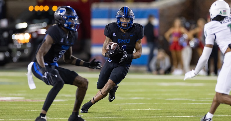 smu-pulls-away-from-north-texas-wins-45-21