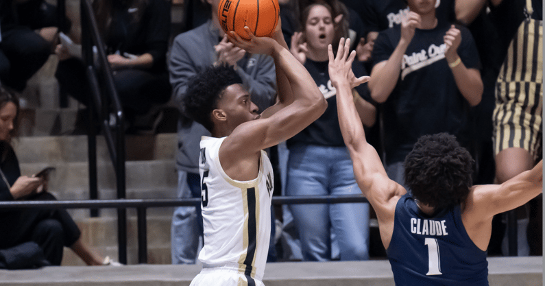 Purdue's Myles Colvin