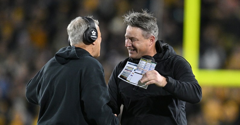 iowa-clinches-big-ten-west-notches-third-trip-to-title-game-in-four-years