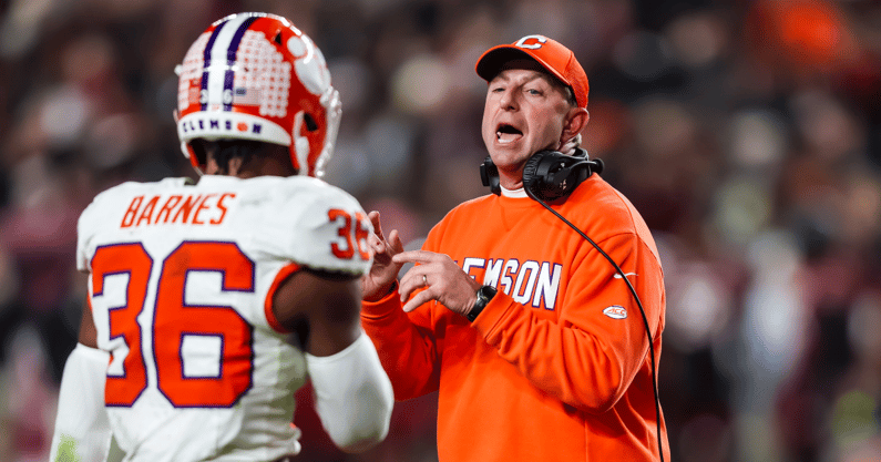 dabo-swinney-stresses-importance-of-clemson-getting-run-game-going-in-second-half