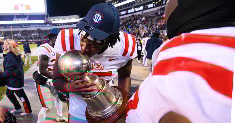 OLE MISS MISSISSIPPI STATE