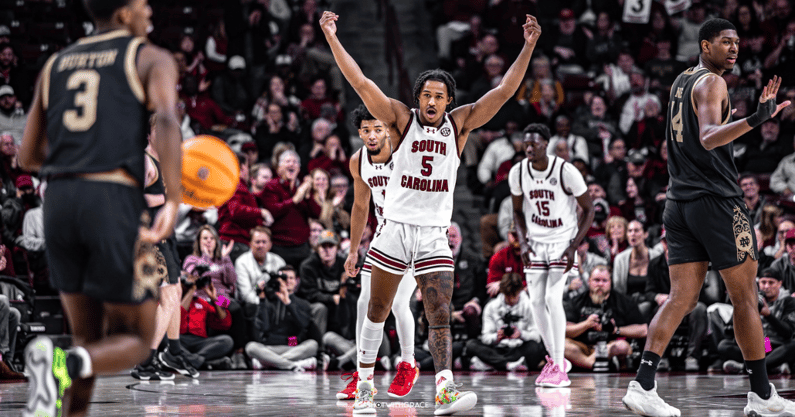 even-with-a-more-balanced-team-meechie-johnson-still-proving-he-can-take-over-a-game-any-given-night