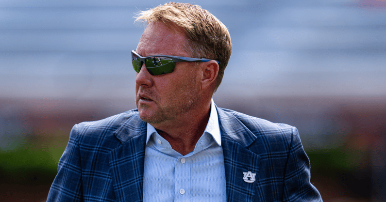 hugh-freeze-auburn-football