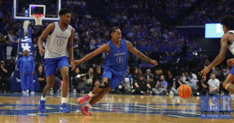 like-no-separation-between-rob-dillingham-and-justin-edwards-on-sam-vecenies-nba-draft-board