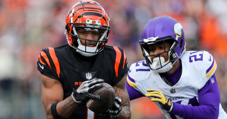 Ja'Marr Chase suffered separated shoulder in Bengals OT win over Vikings