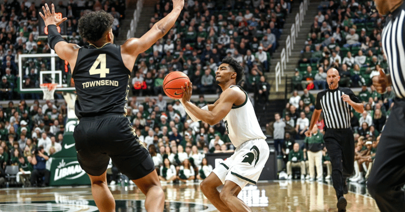 Michigan State guard Jaden Akins