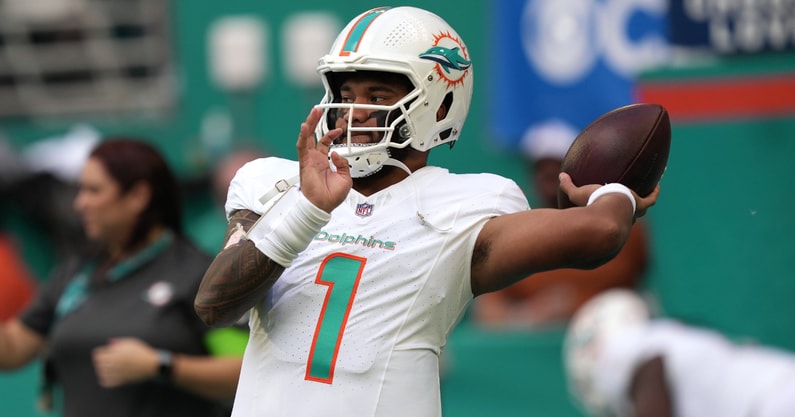 Jeremy Fowler: Dolphins 'were a little spooked' by QB market amid Tua  Tagovailoa contract talks - On3