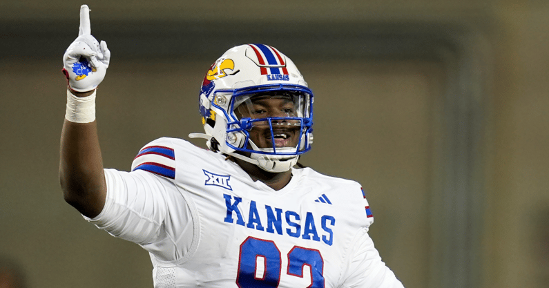 guaranteed-rate-bowl-point-spread-picking-kansas-jayhawks-vs-unlv-rebels