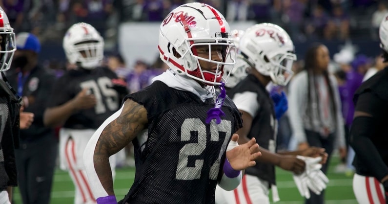 top-10-rb-caden-durham-signs-with-lsu