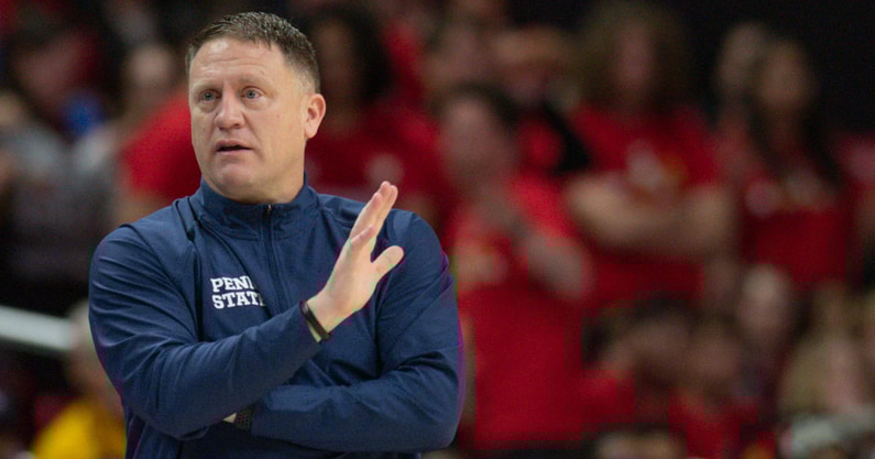 mike-rhoades-sets-example-pushes-penn-state-forward-bwi-hoops-podcast